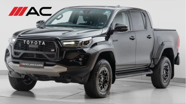Toyota Hi-Lux (25 Reg) 2.8 D-4D GR Sport II (+VAT) Image 1