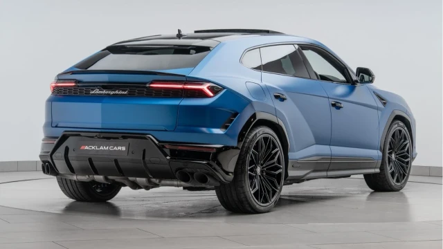 Lamborghini Urus (25 Reg) 4.0 V8 SE Hybrid Image 6