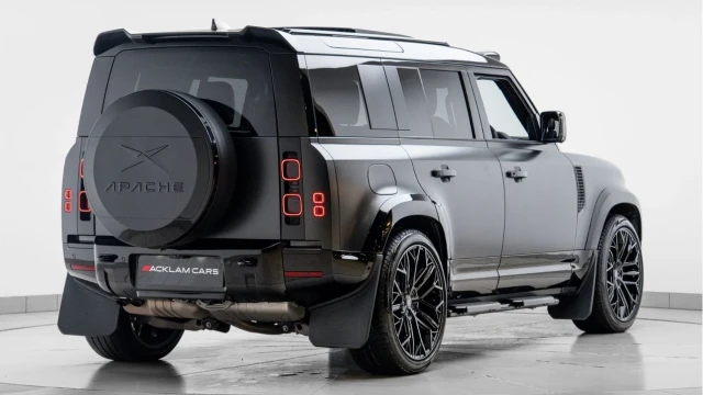 Land Rover Defender (25 Reg) 110 3.0 D350 X-Dynamic SE (Apache) Image 5