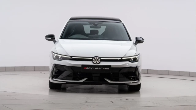 Volkswagen Golf R (74 Reg) 2.0TSI Black Edition 4Motion Image 7