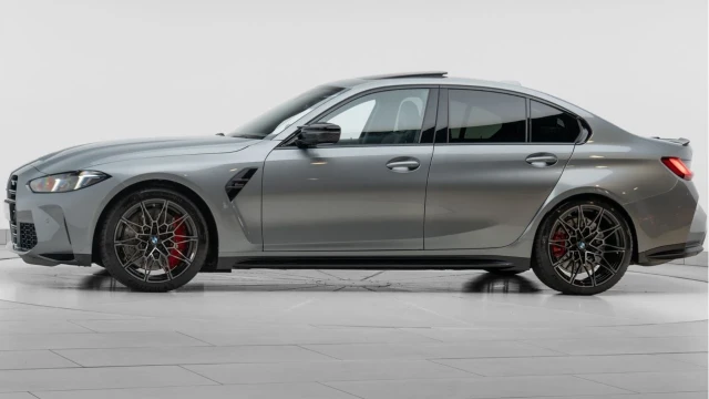 BMW M3 (75 Reg) 3.0 Competition xDrive Image 4
