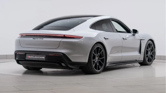 Porsche Taycan (22 Reg) GTS Image 6