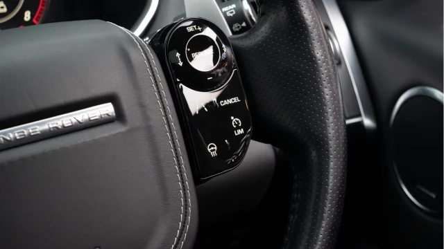 Land Rover Range Rover Sport (21 Reg) 5.0 V8 SVR Image 8