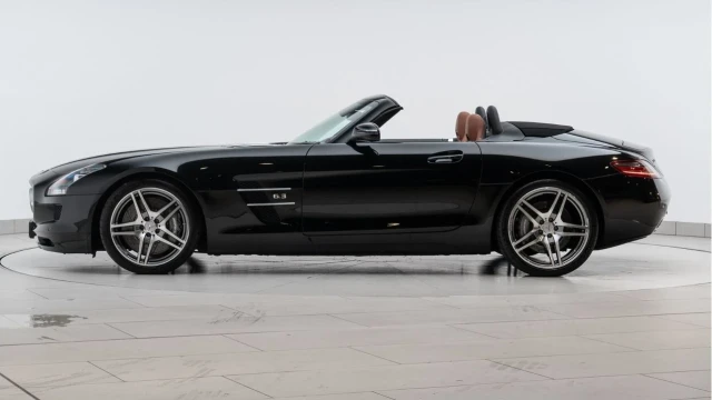 Mercedes-Benz SLS (61 Reg) 63 AMG 6.2 V8 Roadster Image 4
