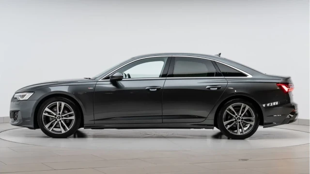 Audi A6 (73 Reg) 2.0 40TDI S-Line Quattro Image 4