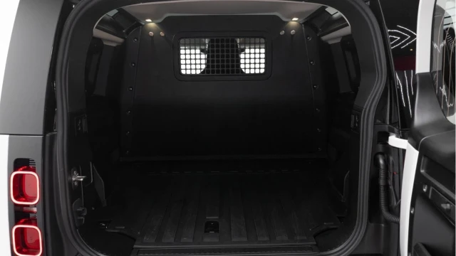 Land Rover Defender (24 Reg) 90 3.0 D250 Hard Top Commercial (3 Seat) (Bespoke) (+VAT) Image 4
