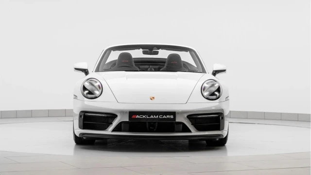 Porsche 911 (22 Reg) 3.0 Carrera 4 GTS Convertible Image 7