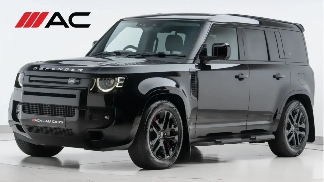 Land Rover Defender (74 Reg) 110 2.0 P400e XS Edition Hybrid (Black Pack) Image 1