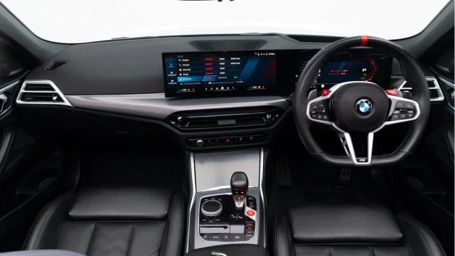 BMW M4 (25 Reg) 3.0 Competition M xDrive Convertible Image 2