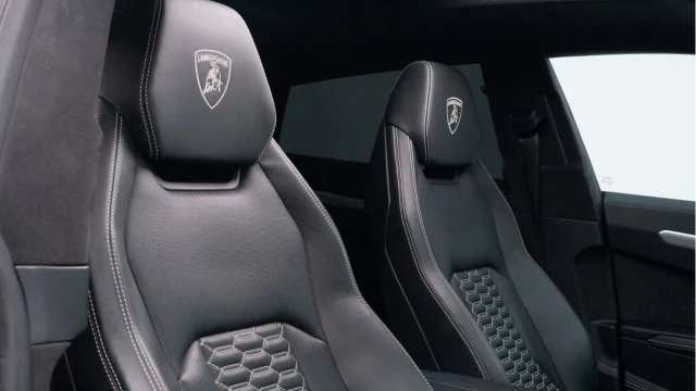 Lamborghini Urus (19 Reg) 4.0 V8 Image 3
