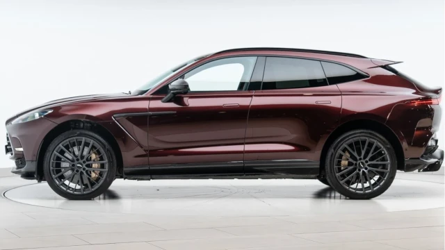 Aston Martin Dbx (22 Reg) 4.0 V8 707 Image 4