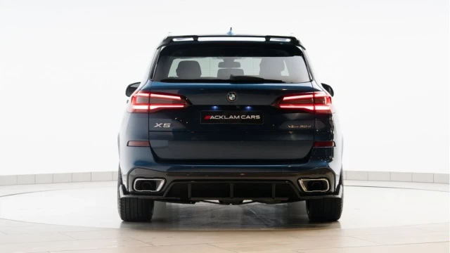BMW X5 (21 Reg) 3.0 30D M Sport xDrive (7 Seats) Image 5