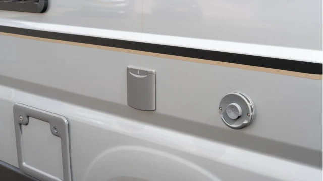 Malibu GT 600 DB K Charming (22 Reg) 2.2D (4 Berth) (VAT Q) Image 7