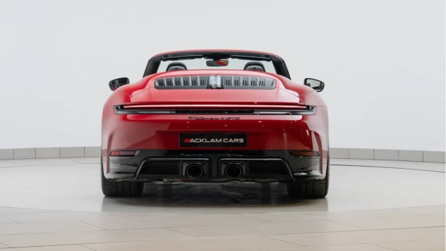 Porsche 911 (25 Reg) 3.6 Carrera 4 GTS PDK Convertible (992.2) Image 6