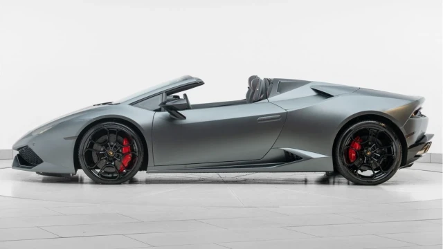 Lamborghini Huracan (18 Reg) 5.2 V10 LP 610-4 Spyder Image 7