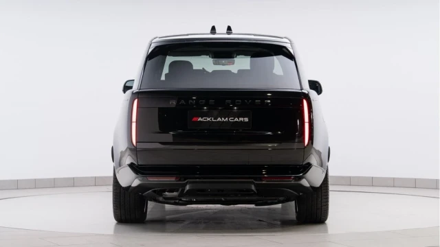 Land Rover Range Rover (25 Reg) 3.0 D350 HSE LWB 7 Seat (Shadow Pack) (VAT Q) Image 5