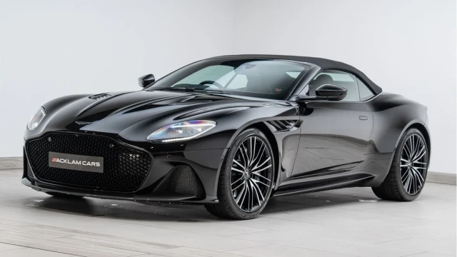 Aston Martin DBS Superleggera (71 Reg) 5.2 V12 Superleggera Volante Image 2