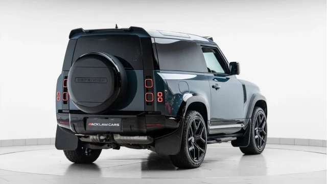 Land Rover Defender (24 Reg) 90 3.0 D250 SE Hard Top Commercial (+VAT) Image 8