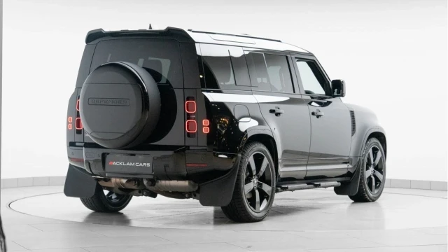 Land Rover Defender (75 Reg) 110 D250 3.0 S (Black Pack) Image 5