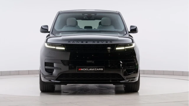 Land Rover Range Rover Sport (72 Reg) 3.0 D300 Dynamic SE (Black Pack) Image 8
