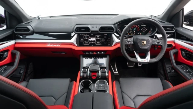 Lamborghini Urus (25 Reg) 4.0 V8 SE (VAT Q) Image 2