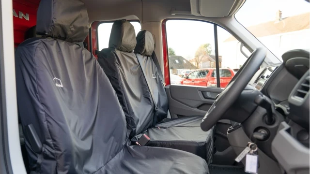 MAN TGE (71 Reg) TGE 3.180 2.0D (7 Seat) (Brit-TIPP Arb Tipper) (+VAT) Image 3