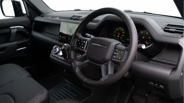 Land Rover Defender (74 Reg) 110 3.0 D350 X-Dynamic HSE Hard Top Commercial (3 Seat) (+VAT) Image 2