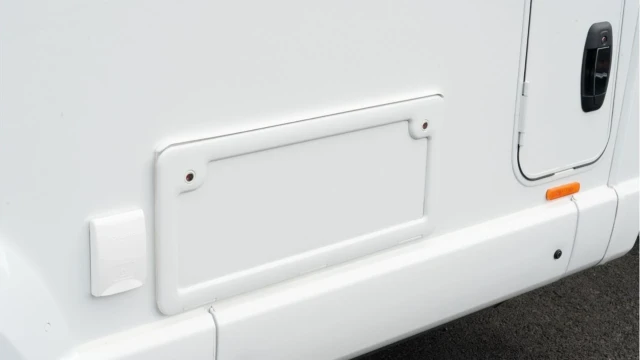 Swift Kon-Tiki 774 (25 Reg) 2.2D Auto (6 Berth) Image 7