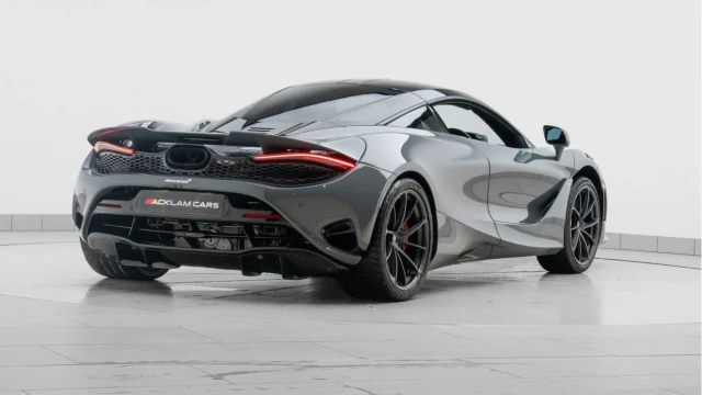 McLaren 750S (74 Reg) 4.0 V8 Coupe Image 6