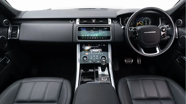 Land Rover Range Rover Sport (21 Reg) P400e HSE Dynamic Black Image 2