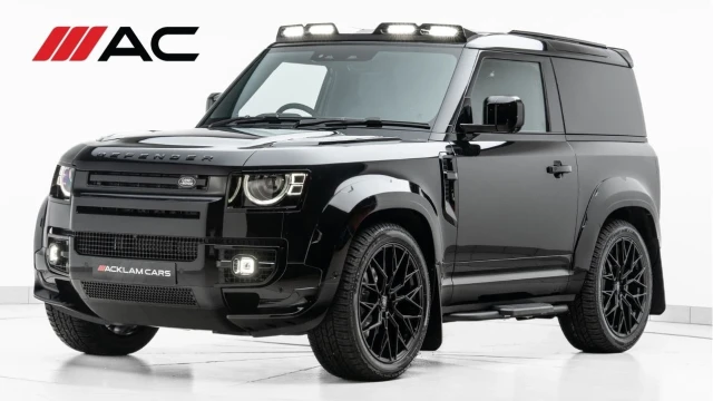 Land Rover Defender (25 Reg) 90 3.0 D250 X-Dynamic SE Hard Top Commercial (+VAT) (Bespoke) Image 1
