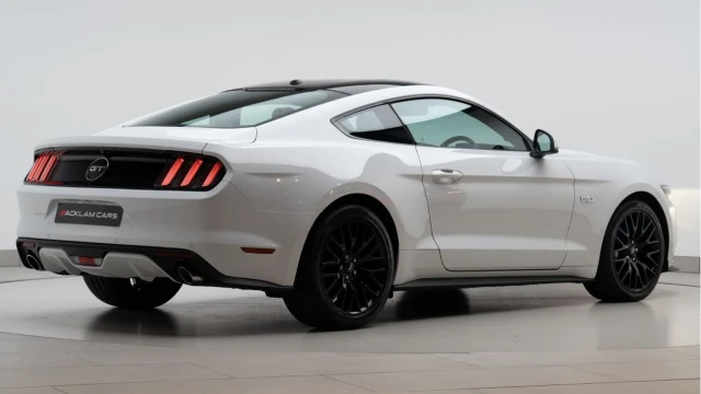 Ford MUSTANG (18 Reg) 5.0 V8 GT Coupe Image 6