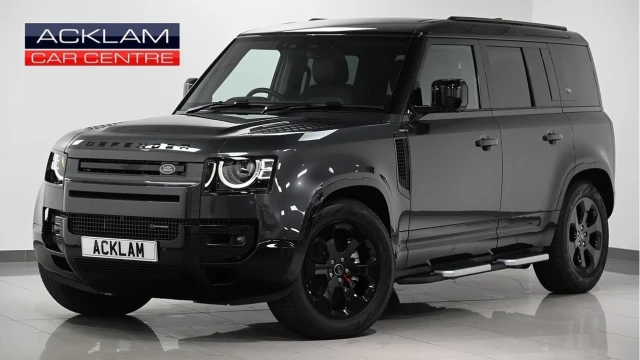 Land Rover Defender 2021 71 Land Rover Defender 3.0 D250 X-Dynamic SE (Black Pack) Image 1