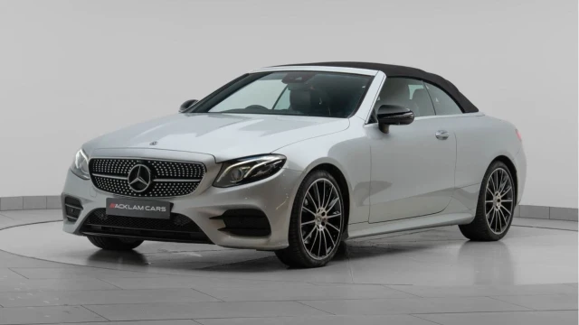 Mercedes-Benz E Class (21 Reg) E220 2.0D AMG Line Premium Plus Night Edition Convertible Image 4