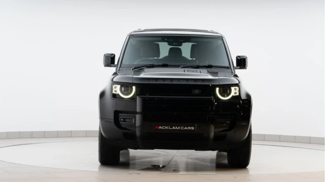 Land Rover Defender (23 Reg) 90 3.0 D250 HSE (Bespoke) Image 6