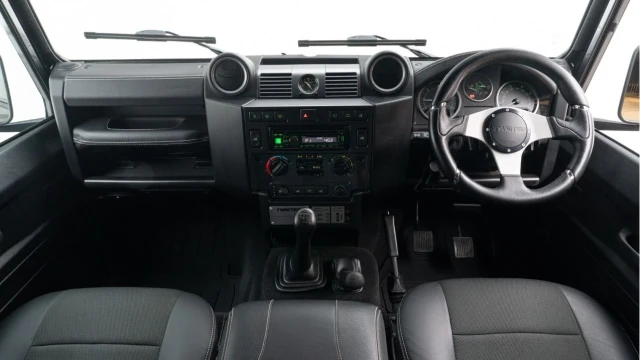 Land Rover Defender (65 Reg) Twisted 110 2.2TD XS Utility Wagon (5 Seat) Image 2