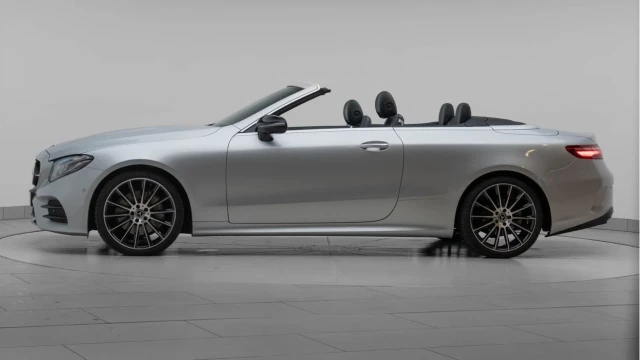 Mercedes-Benz E Class (21 Reg) E220 2.0D AMG Line Premium Plus Night Edition Convertible Image 7