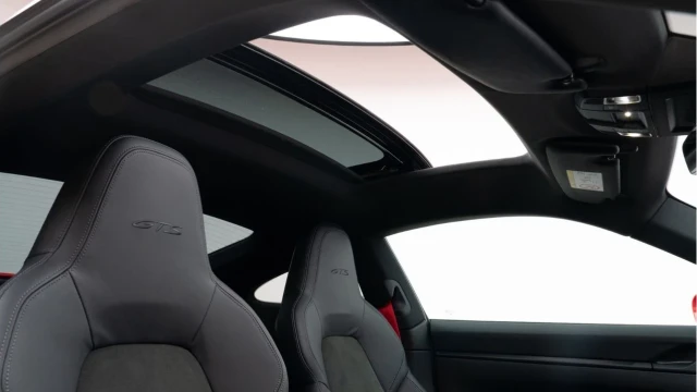 Porsche 911 (73 Reg) 3.0 Carrera 4 GTS Coupe (Aero) Image 3