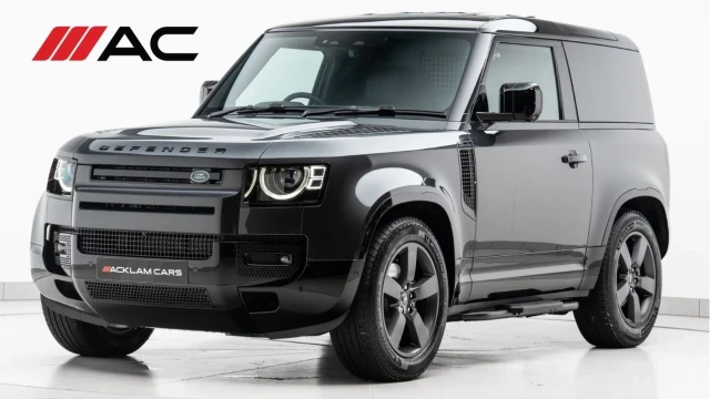 Land Rover Defender (25 Reg) 90 3.0 D250 X-Dynamic HSE Hard Top Commercial (3 Seat) (+VAT) Image 1