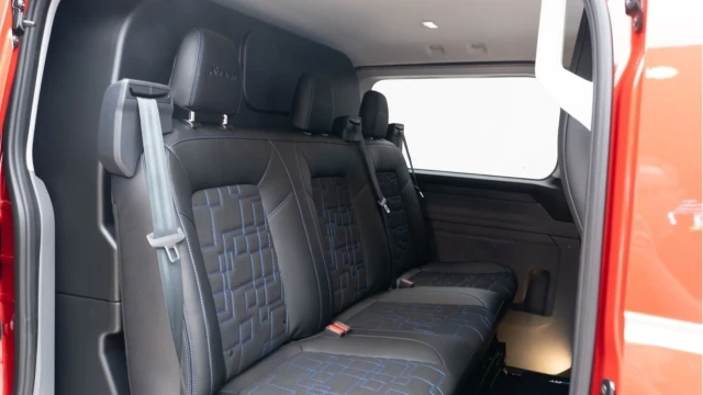Ford Transit Custom (25 Reg) 320 2.0 Ecoblue MS-RT LWB AWD (5 Seat) (+VAT) Image 4