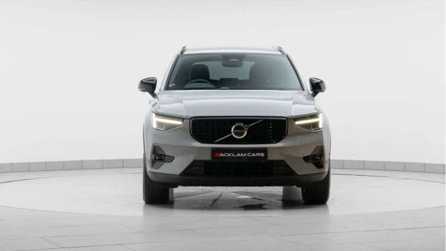 Volvo XC40 (73 Reg) 2.0 B4 Plus Image 7