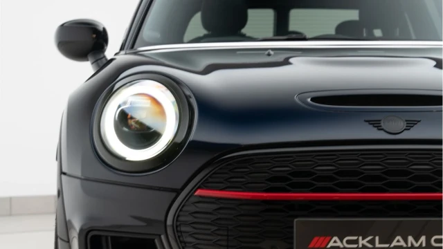 MINI Clubman (73 Reg) 2.0 John Cooper Works All 4 Image 8