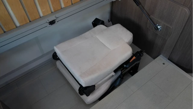 Elddis Encore 255 (23 Reg) 2.2D Auto (4 Berth) (Facelift) Image 4