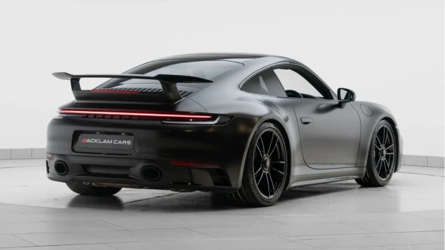 Porsche 911 (23 Reg) 3.0 Carrera 4 GTS Coupe (Aero) Image 6