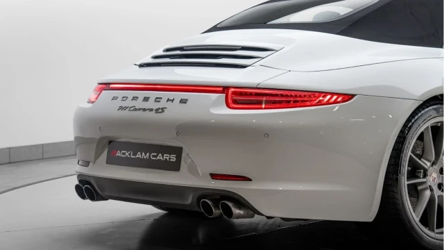 Porsche 911 (64 Reg) 3.8 Carrera 4 S PDK Convertible Image 5