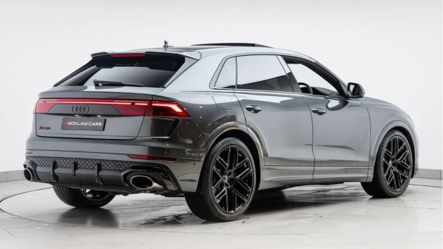 Audi RSQ8 (74 Reg) 4.0TFSI V8 Quattro (Launch Edition) Image 6