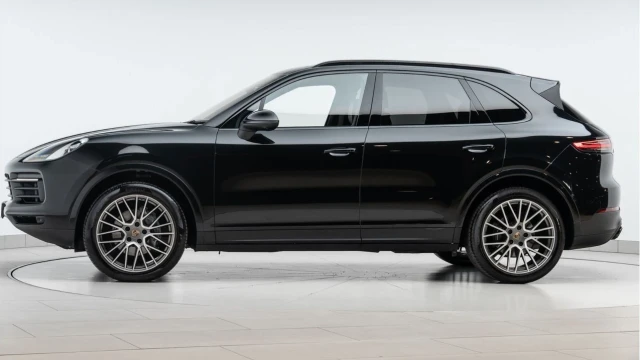 Porsche Cayenne (23 Reg) 3.0 V6 Platinum Edition Image 4