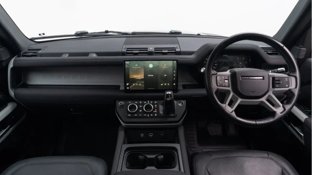 Land Rover Defender (71 Reg) 110 3.0 D250 XS Edition Image 2