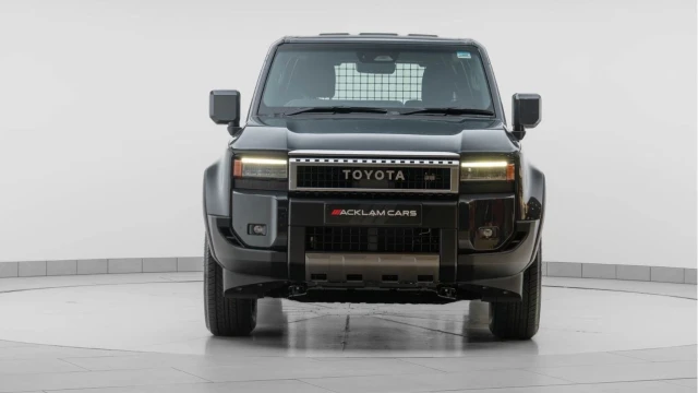 Toyota Land Cruiser (75 Reg) 2.8D Commercial (+VAT) Image 6