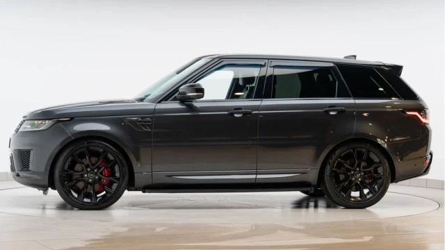 Land Rover Range Rover Sport (70 Reg) 3.0 D350 HST Image 4
